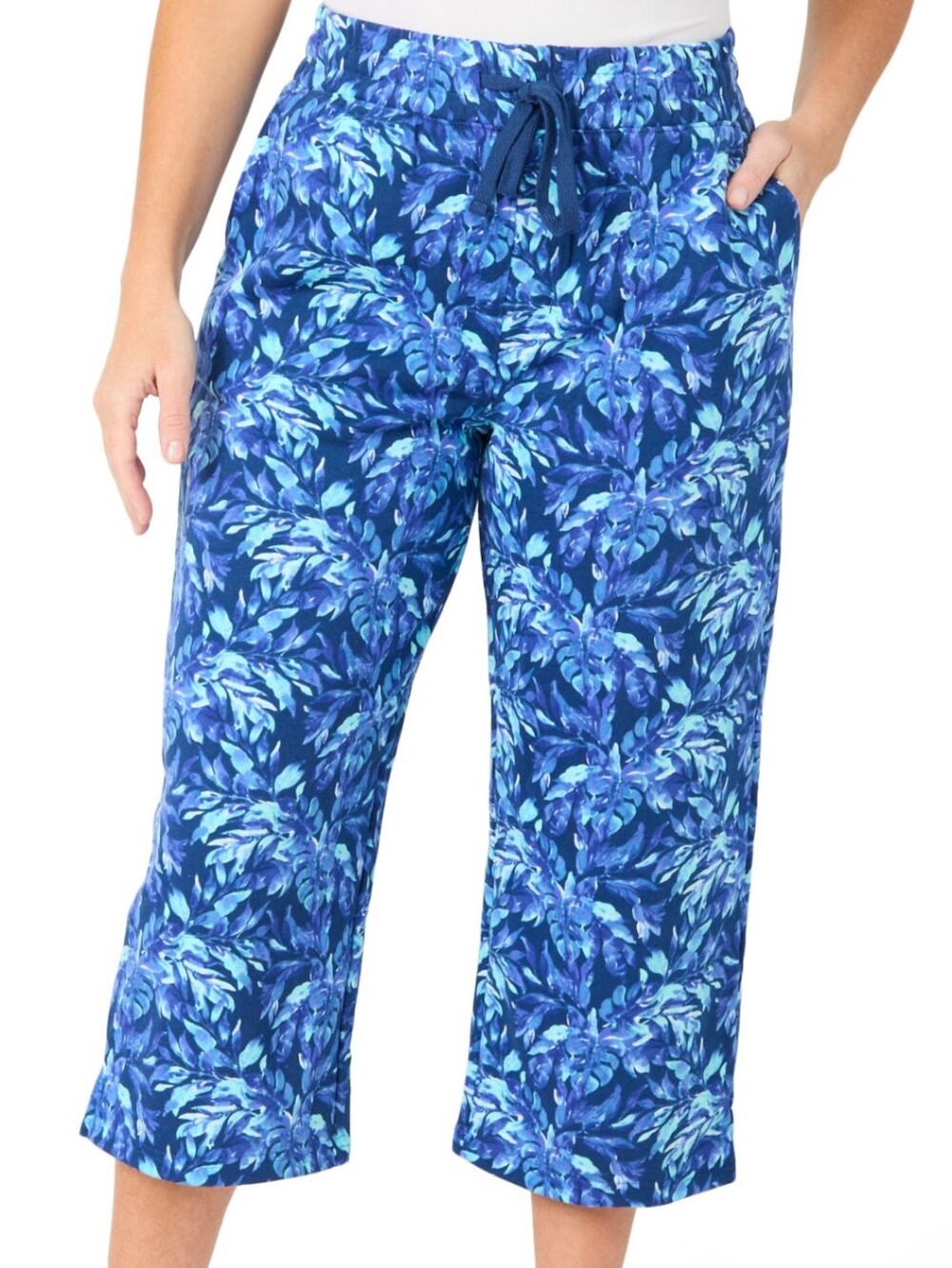 Coral Bay light blue flowered Capri with tummy tucking material. Very nice fit - Picture 3 of 7